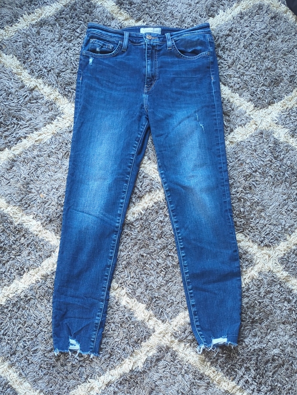 Flying Monkey Dark Blue Women’s Skinny Jeans Distressed Hem Size 29